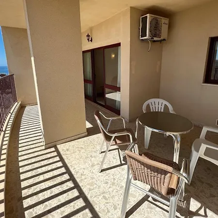 Clube Praia Mar By Amcf Apartment *